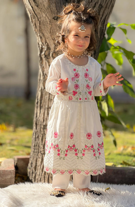 Smoke White Pishwas KST 090