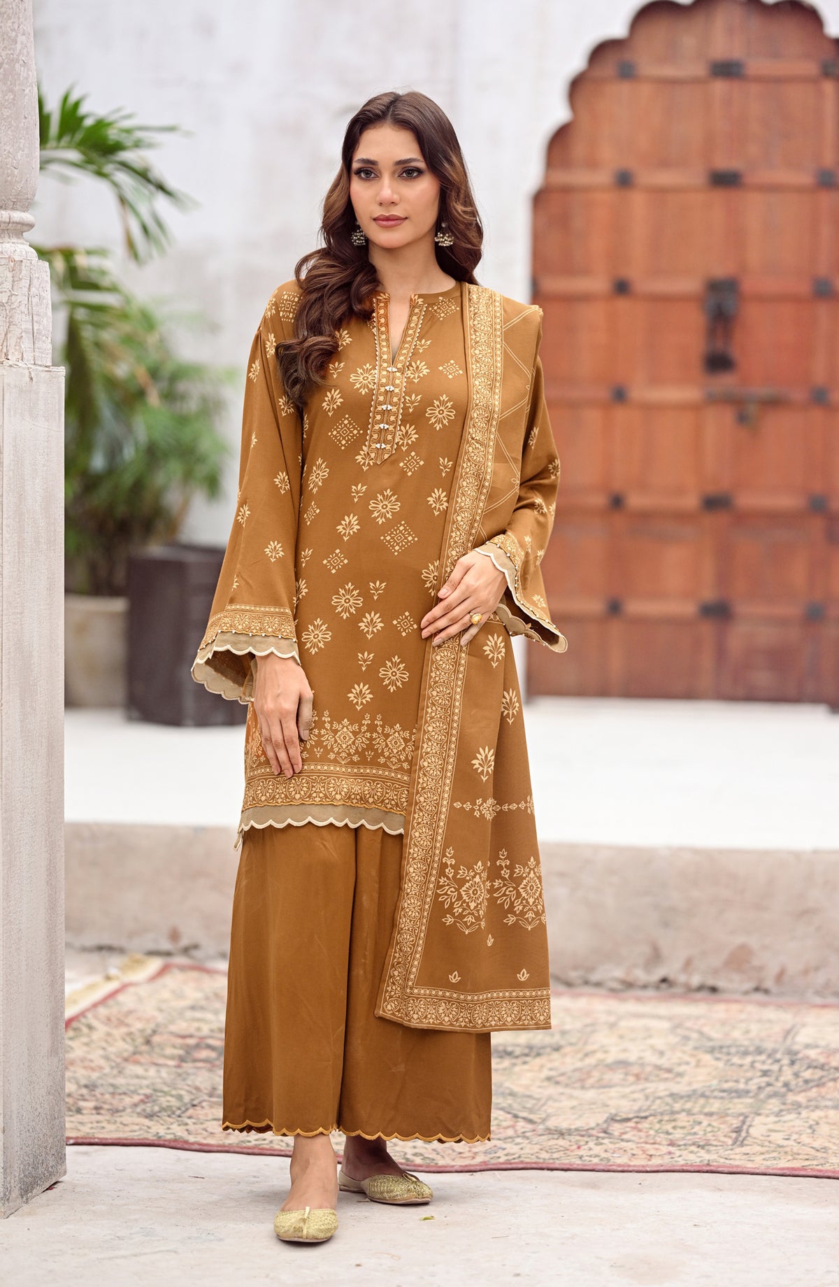 Lakhany Printed Pashmina Unstitched 3 Piece Suit - 0346-B - LKN25PSH - Mustard - Winter Collection
