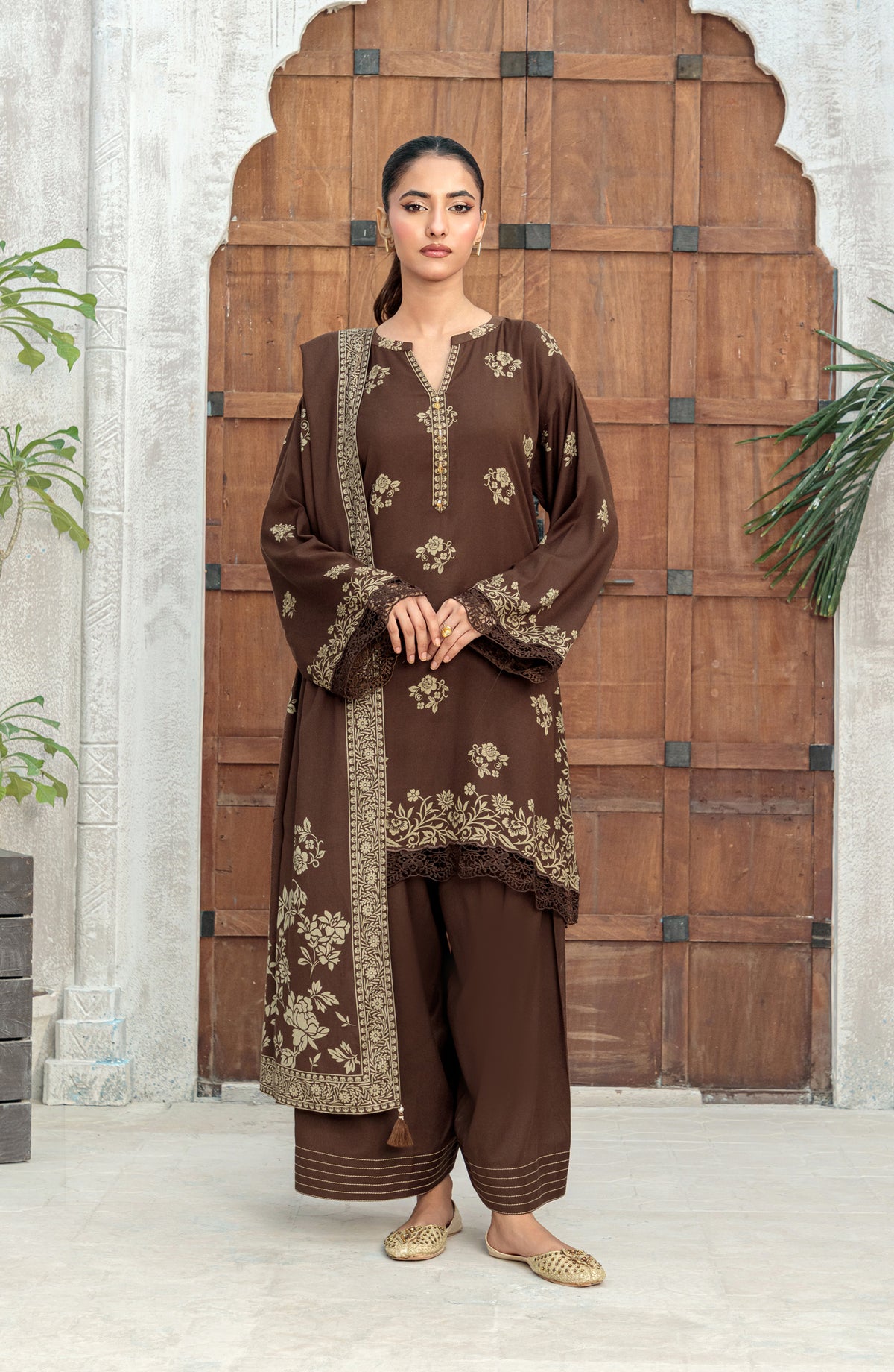 Lakhany Printed Pashmina Unstitched 3 Piece Suit - 0335-C - LKN25PSH - Brown - Winter Collection