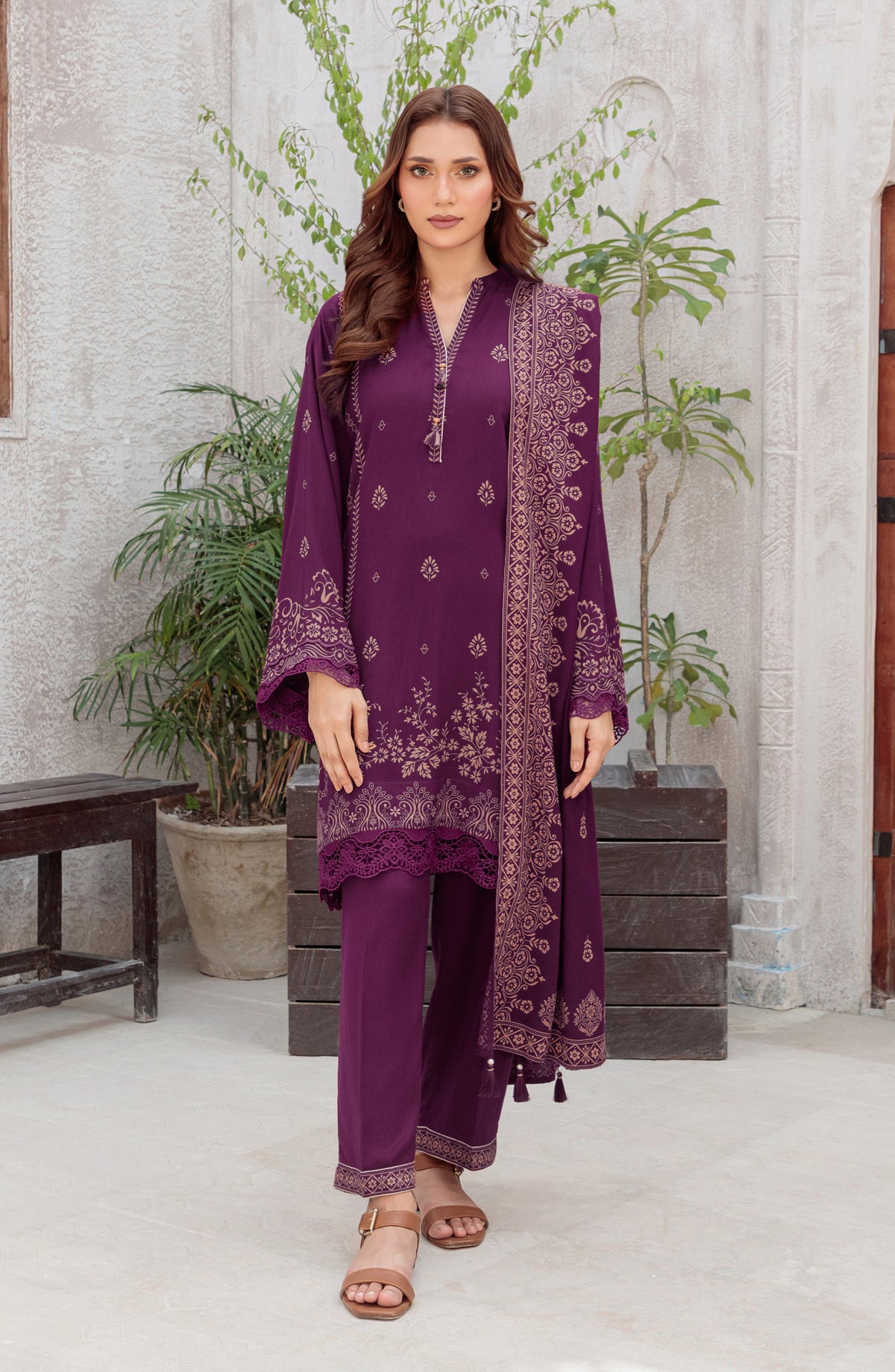 Lakhany Printed Pashmina Unstitched 3 Piece Suit - 0259-C - LKN25PSH - Purple - Winter Collection