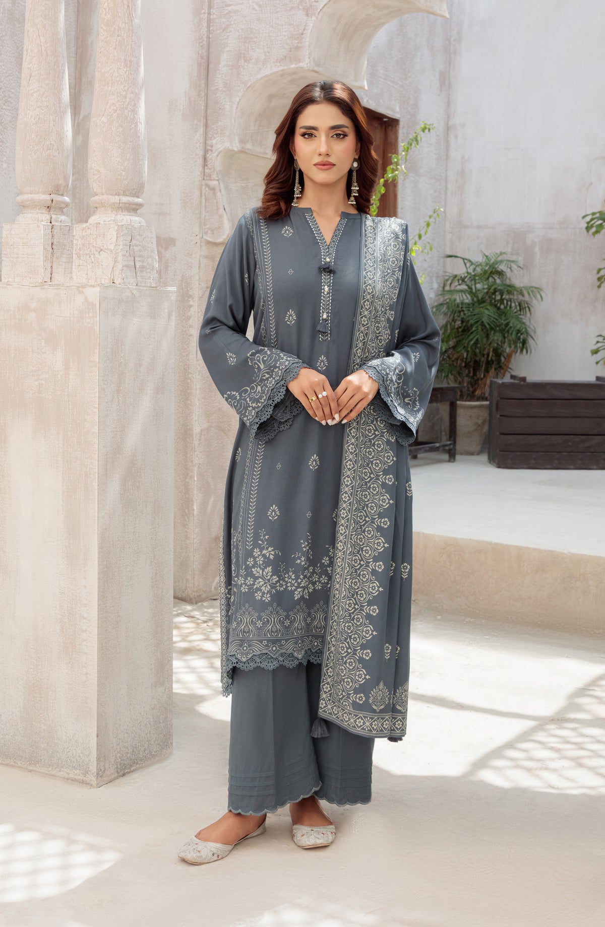 Lakhany Printed Pashmina Unstitched 3 Piece Suit - 0259-B - LKN25PSH - Grey - Winter Collection