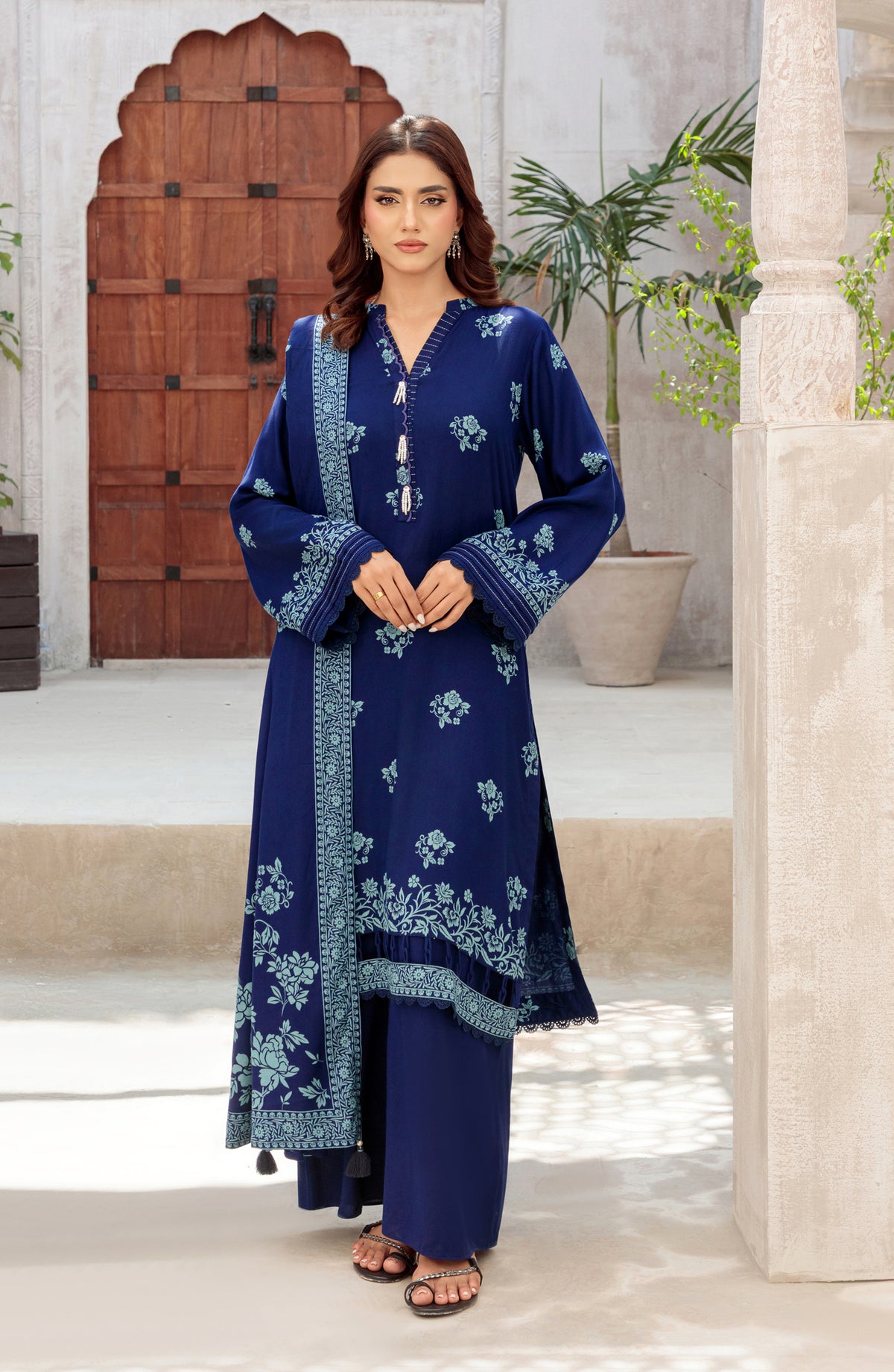 Lakhany Printed Pashmina Unstitched 3 Piece Suit - 0335-A - LKN25PSH - Blue - Winter Collection