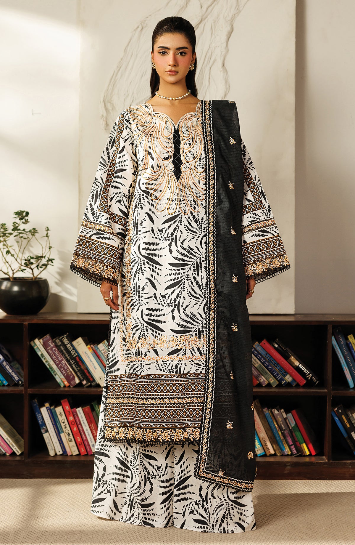 Leila by Mahnur Embroidered Lawn Unstitched 3 Piece Suit - L-13 - MH26LE - Black and White - Summer Collection