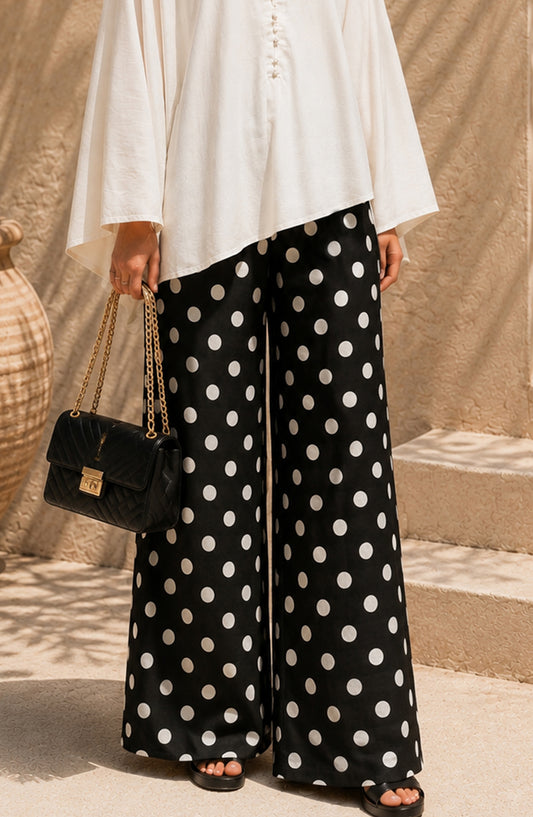 Lines & Flows by Amna Khadija Printed Cotton Lawn Stitched Flowy Pants - AKLF-01 - AM26LLWS - Black - Summer Collection