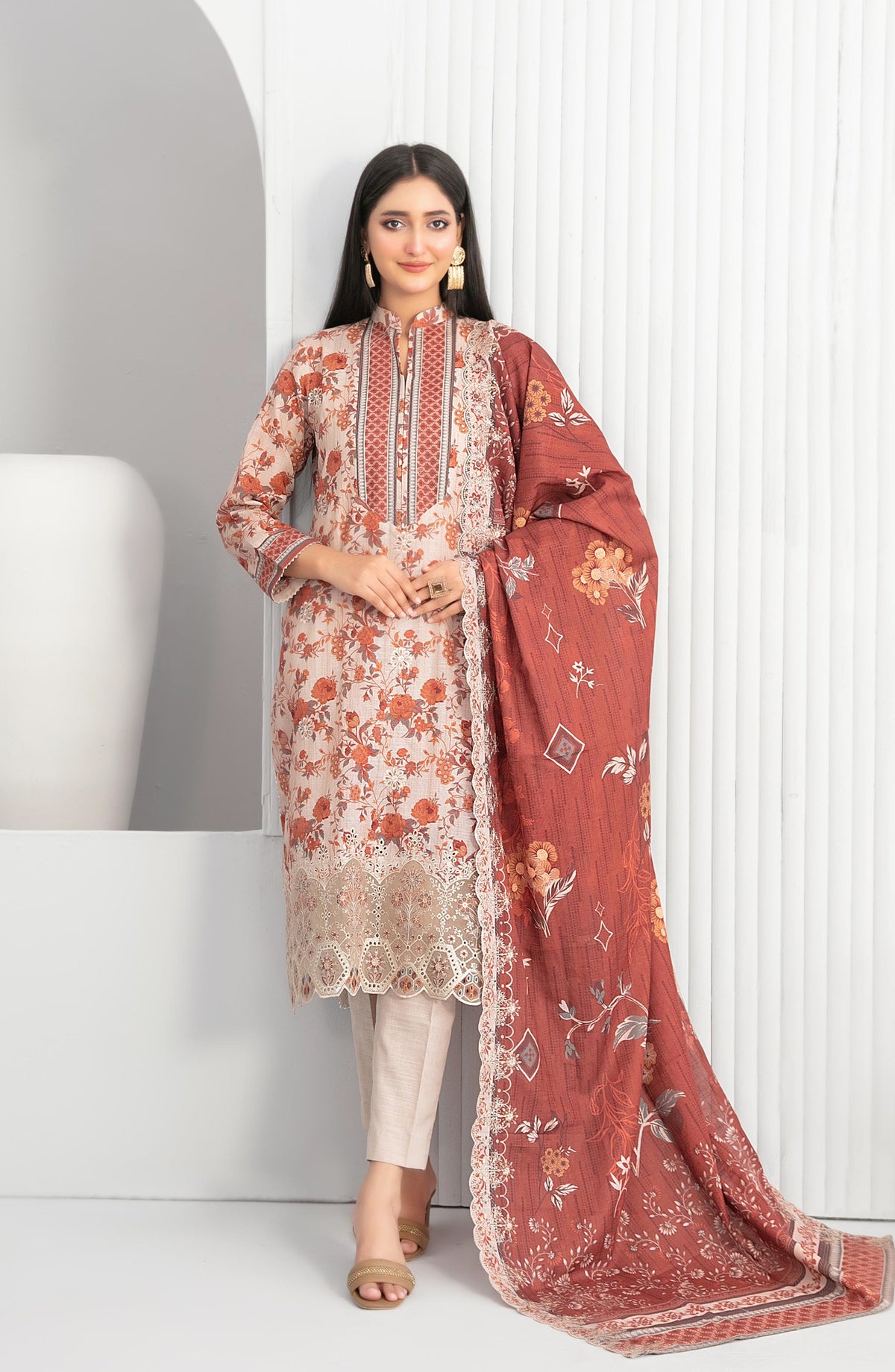 Madea by Tawakkal Fabrics Embroidered Khaddar Unstitched 3 Piece Suit - D-4769 - TF25MDEA - Rust - Winter Collection