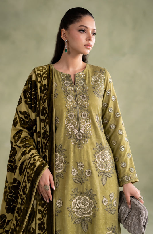 Mah-e-Naaz by Amna Khadija Embroidered Chamki Dhanak Unstitched 3 Piece Suit - D-04 - AM26MHN - Green - Winter Collection