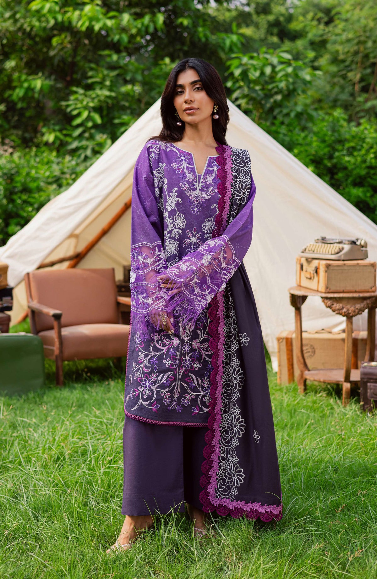 Mahnur Gardenia Embroidered Khaddar Unstitched 3 Piece Suit - GR-01 - MH25GR - Purple - Winter Collection
