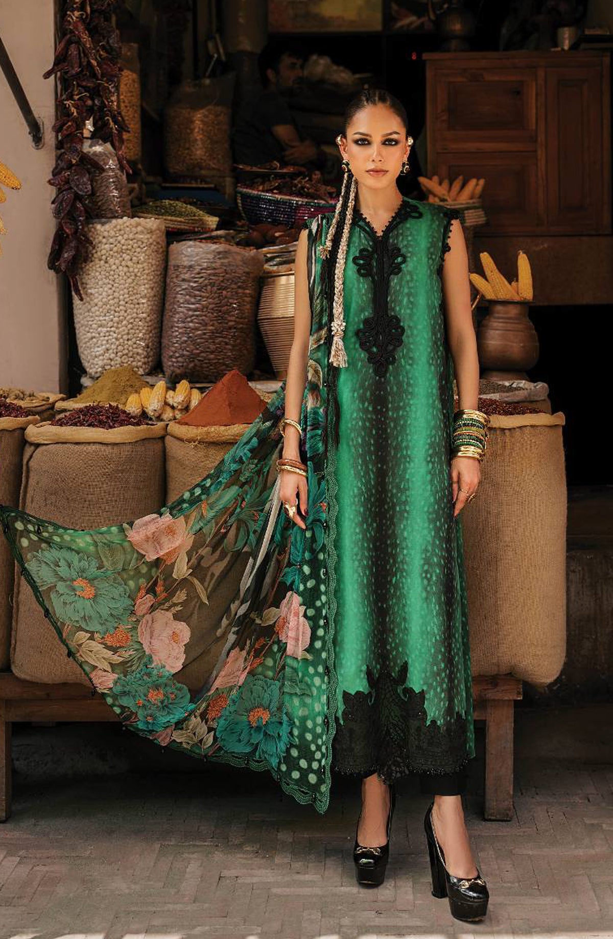 Maria B Embroidered Linen Unstitched 3 Piece Suit - D-5A - MB26SD - Green - Winter Collection