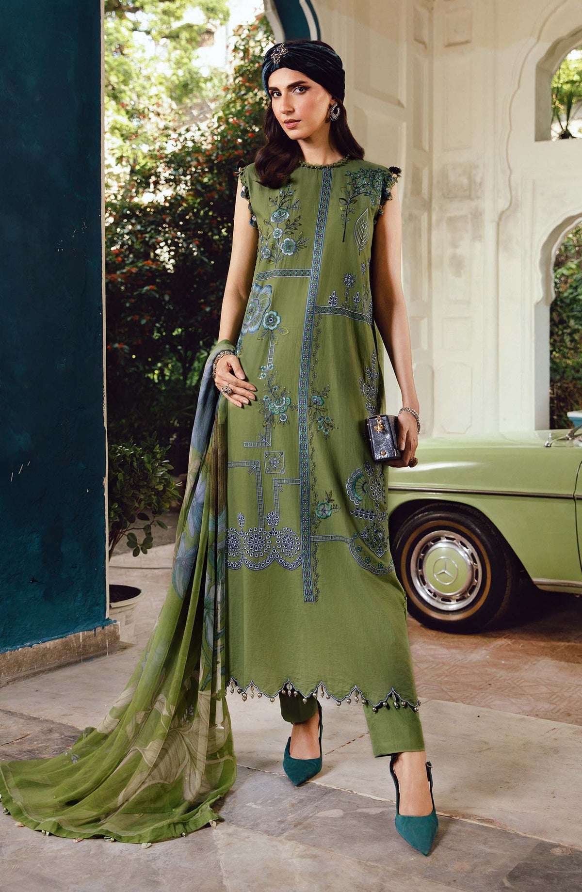 Maria B MPrints Embroidered Cambric Unstitched 3 Piece Suit - D-1A - MB25FED - Green - Winter Collection