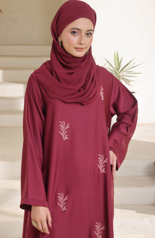 Kohinoor by TGM Closed-Front Maxi Premium Fabric Abaya - Maroon Wonder - TGM25KOH - Maroon