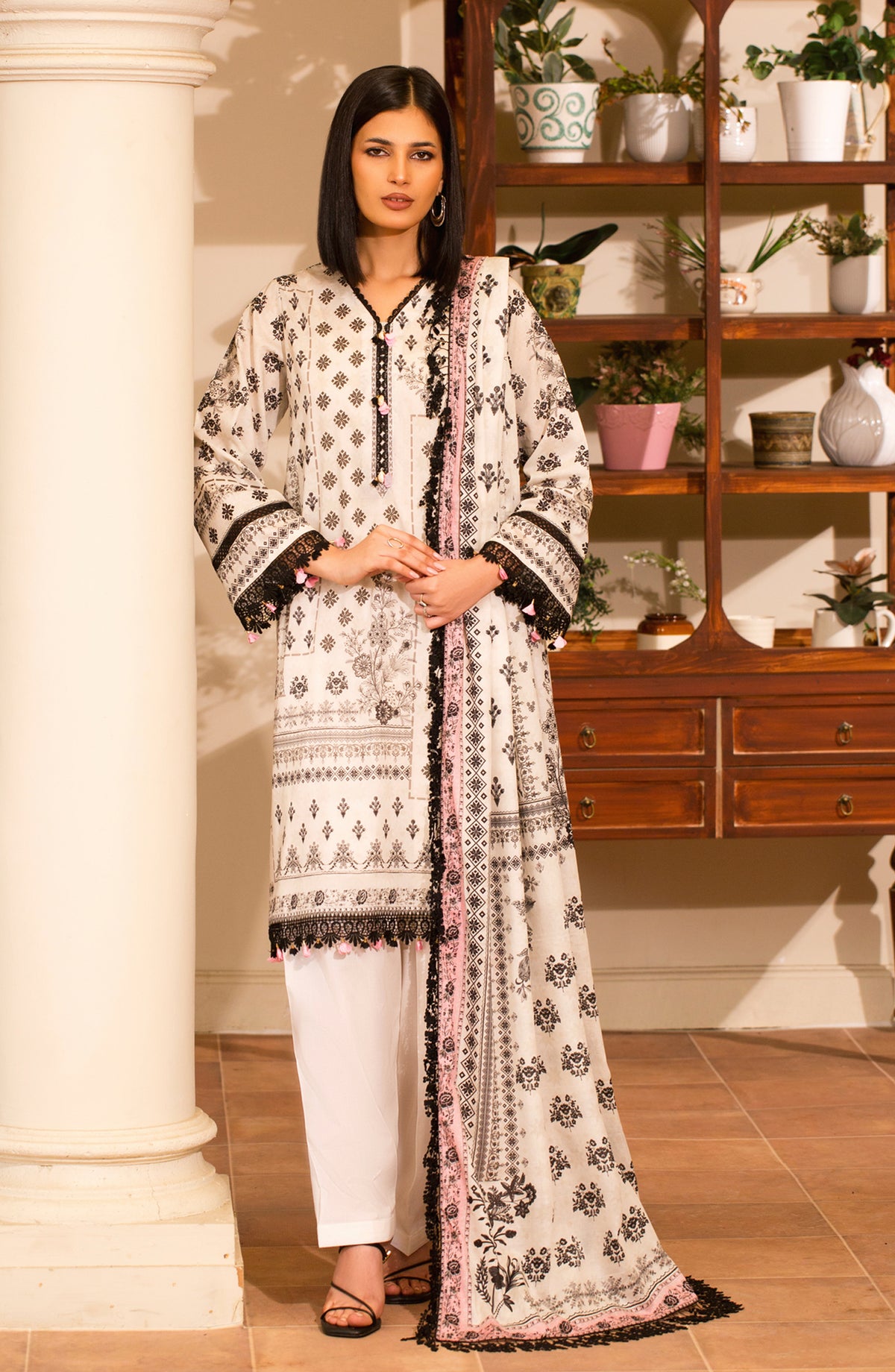 Mausummery Digital Printed Lawn Unstitched 3 Piece Suit - 06 Onyx - MU26SMR - Off White - Summer Collection