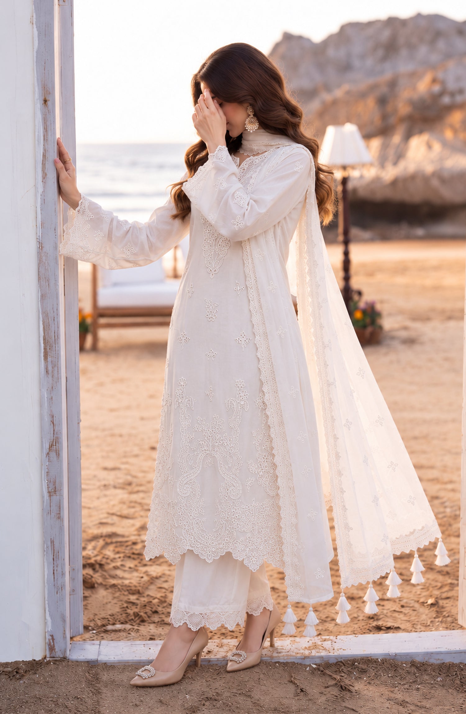 Mehfil by Amna Khadija Embroidered Cotton Stitched 3 Piece Suit - AKM-04 - AM26MFL - White - Luxe Collection