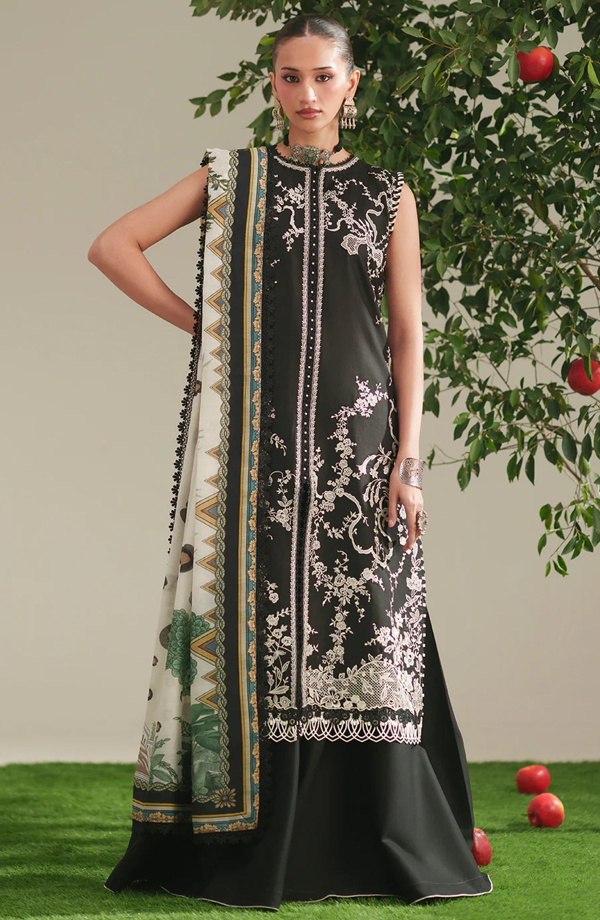 Mehroze by Bin Ilyas Embroidered Lawn Unstitched 3 Piece Suit - D-762 - BL26MHRE - Black - Summer Collection