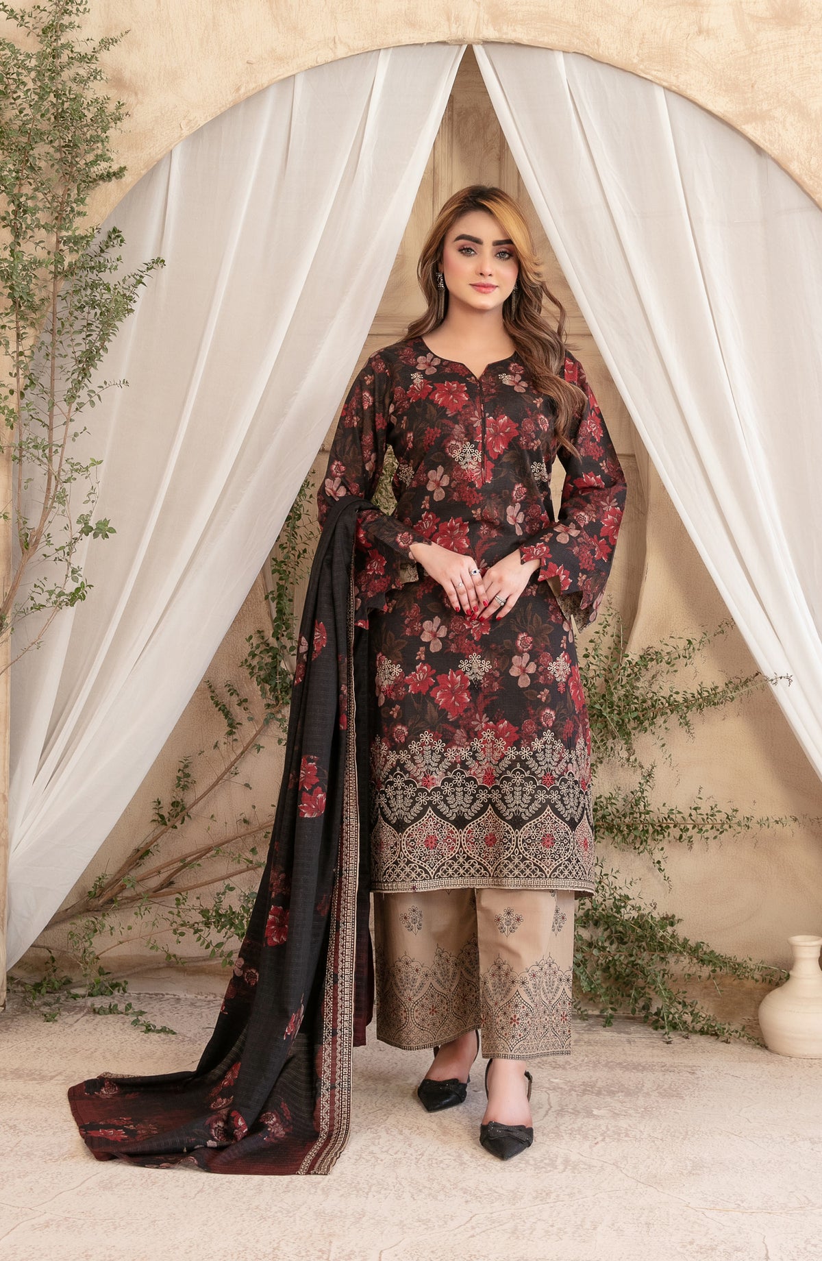 Merrachi by Tawakkal Fabrics Embroidered Lawn Unstitched 3 Piece Suit - D-3494 - TF26MRI - Black - Summer Collection