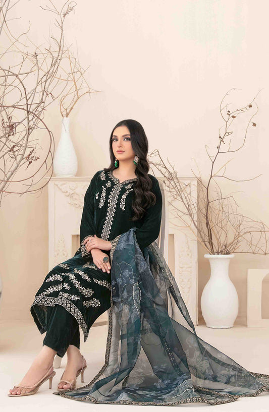 Minakari by Tawakkal Fabrics Embroidered Velvet Unstitched 3 Piece Suit - D-5273 - TF25VLT - Green - Winter Collection