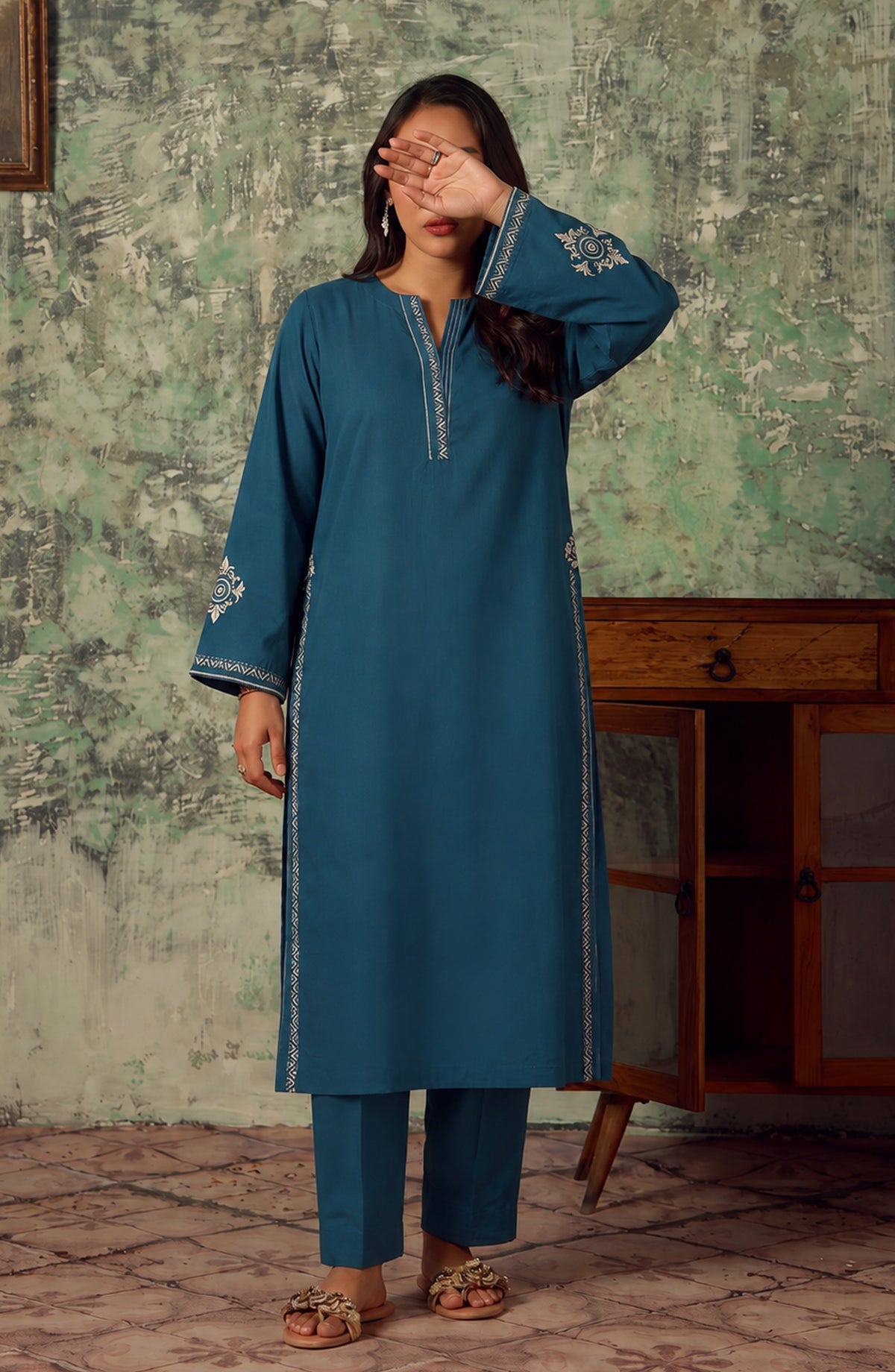 Miras by Amna Khadija Embroidered Cotton Stitched 2 Piece Co-ord Set - AKM-01 - AM26MRAS - Blue - Summer Collection