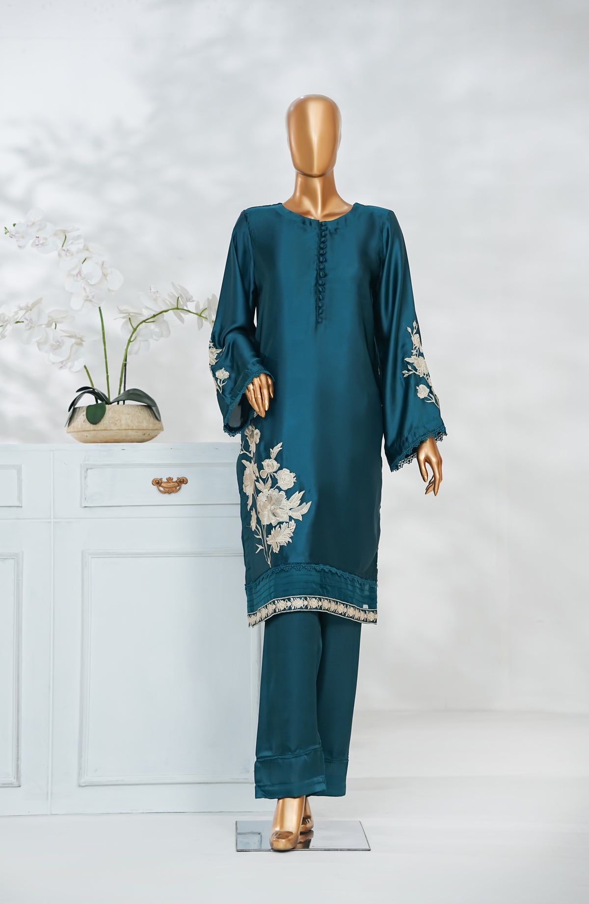 Mohar by Amna Khadija Embroidered Shamooz Silk Stitched 2 Piece Suit - AKMS-01 - AM25HARR - Teal - Winter Collection