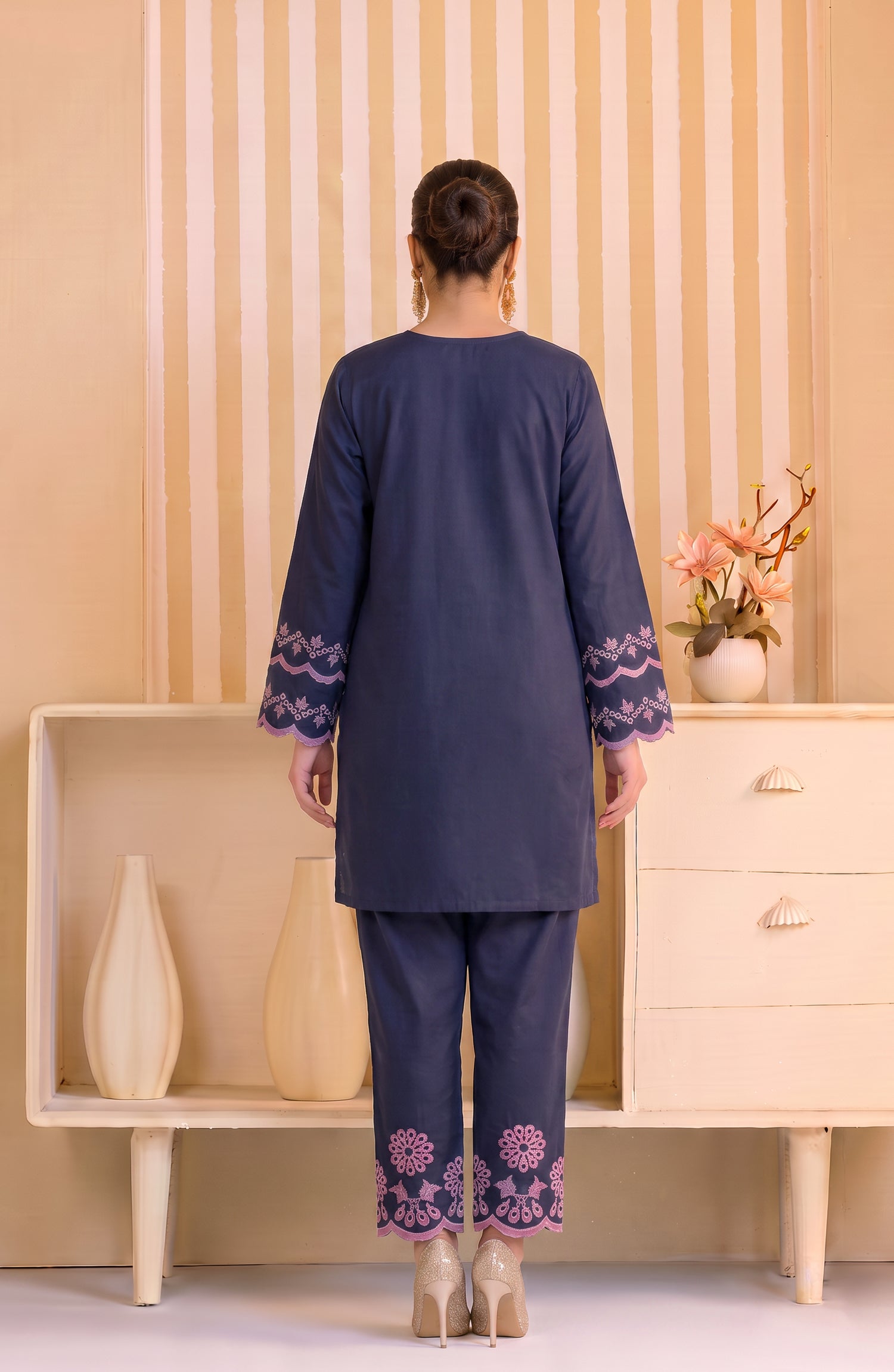 Mulaqaat by Amna Khadija Embroidered Cotton Stitched 2 Co-ord Set - AKMEC-22 - AM26QTL - Blue - Casual Collection