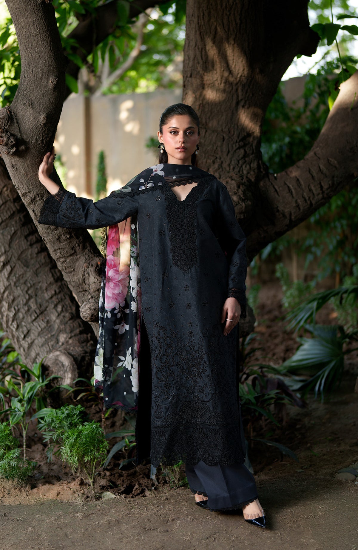 Neeshay Embroidered Lawn Unstitched 3 Piece Suit - SABLE - NSH26SM - Black - Summer Collection