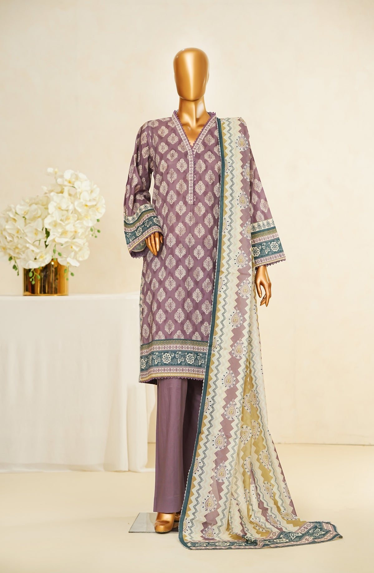 Nissa Floral by Amna Khadija Printed Cotton Cambric Stitched 3 Piece Suit - NF-12 - AM253NLA - Purple - Casual Collection