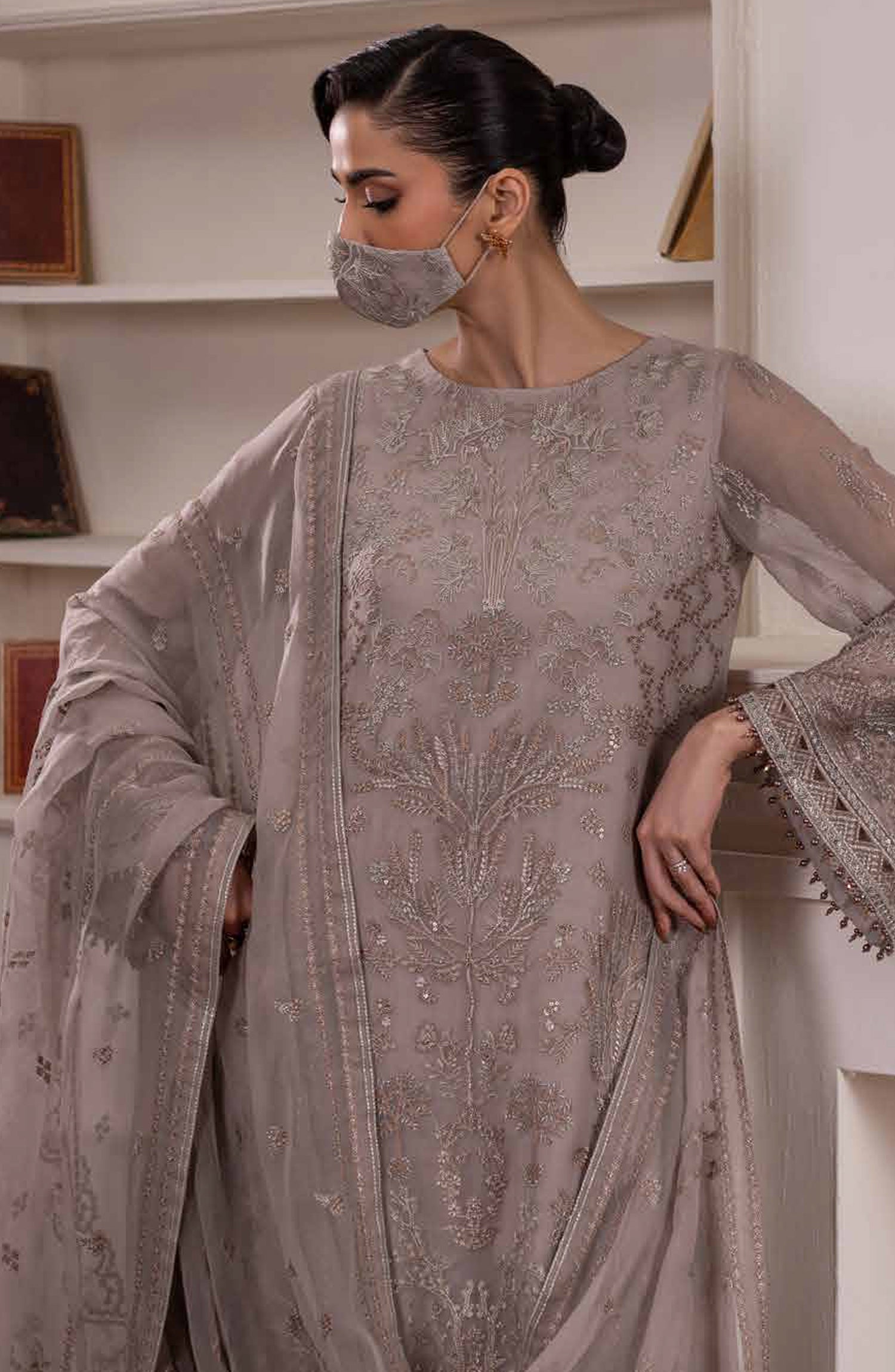 Parisa Safeera by Flossie Embroidered Chiffon Unstitched 3 Piece Suit - PA-10 - FLS26PRS - Light Grey - Luxury Collection