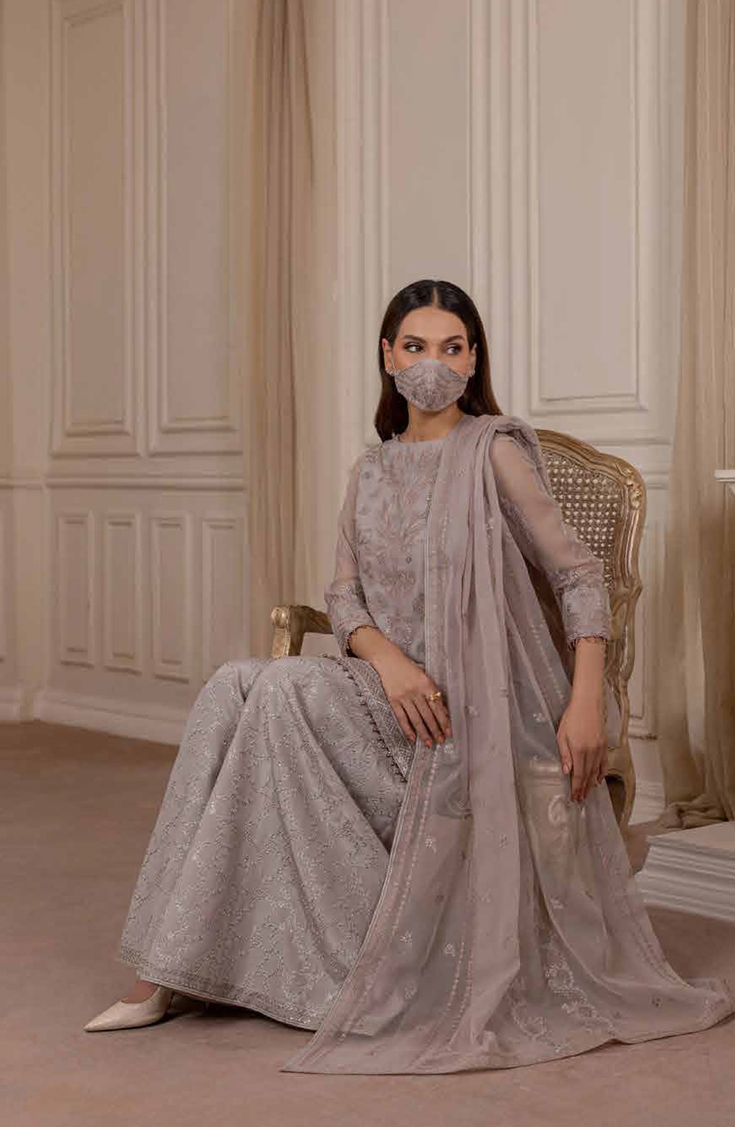 Parisa Safeera by Flossie Embroidered Chiffon Unstitched 3 Piece Suit - PA-10 - FLS26PRS - Light Grey - Luxury Collection