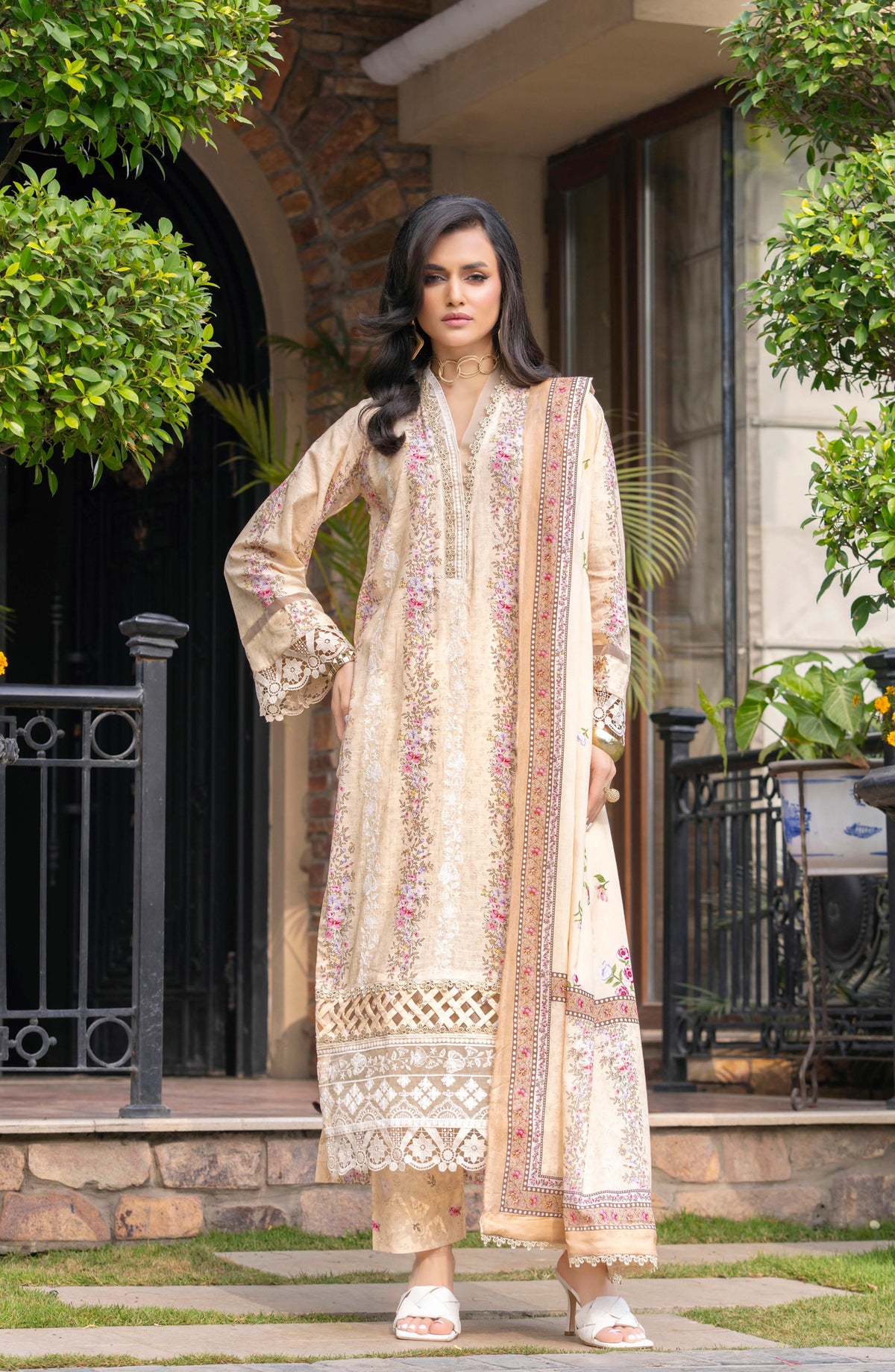 Print Kari by Aalaya Embroidered Lawn Unstitched 3 Piece Suit - D-01 - ALY26PRK - Peach - Summer Collection