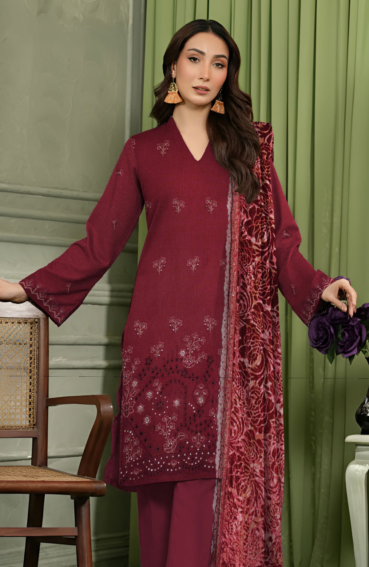 Queen Embroidered Sweet Peach Unstitched 3 Piece Suit - Design-03 - QU25SW - Maroon - Winter Collection
