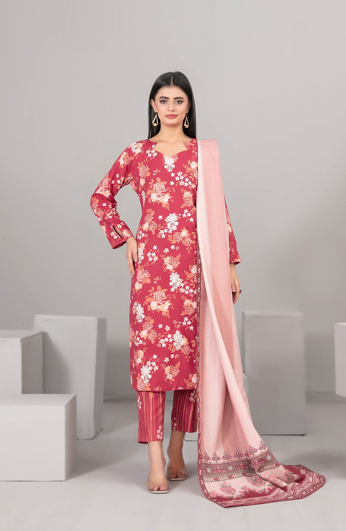 Rabiyah by Tawakkal Fabrics Exclusive Staple Print Unstitched 3 Piece Suit - D-5173 - TF25RABI - Pink - Winter Collection
