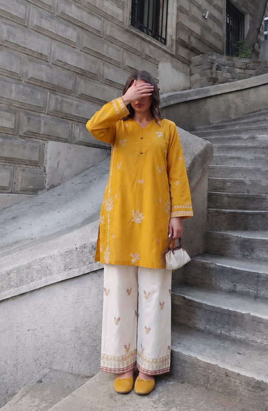 Rang e Mirha by Amna Khadija Embroidered Cotton Lawn Stitched 2 Piece Suit - AKRM-05 - AM26RGMR - Yellow - Summer Collection