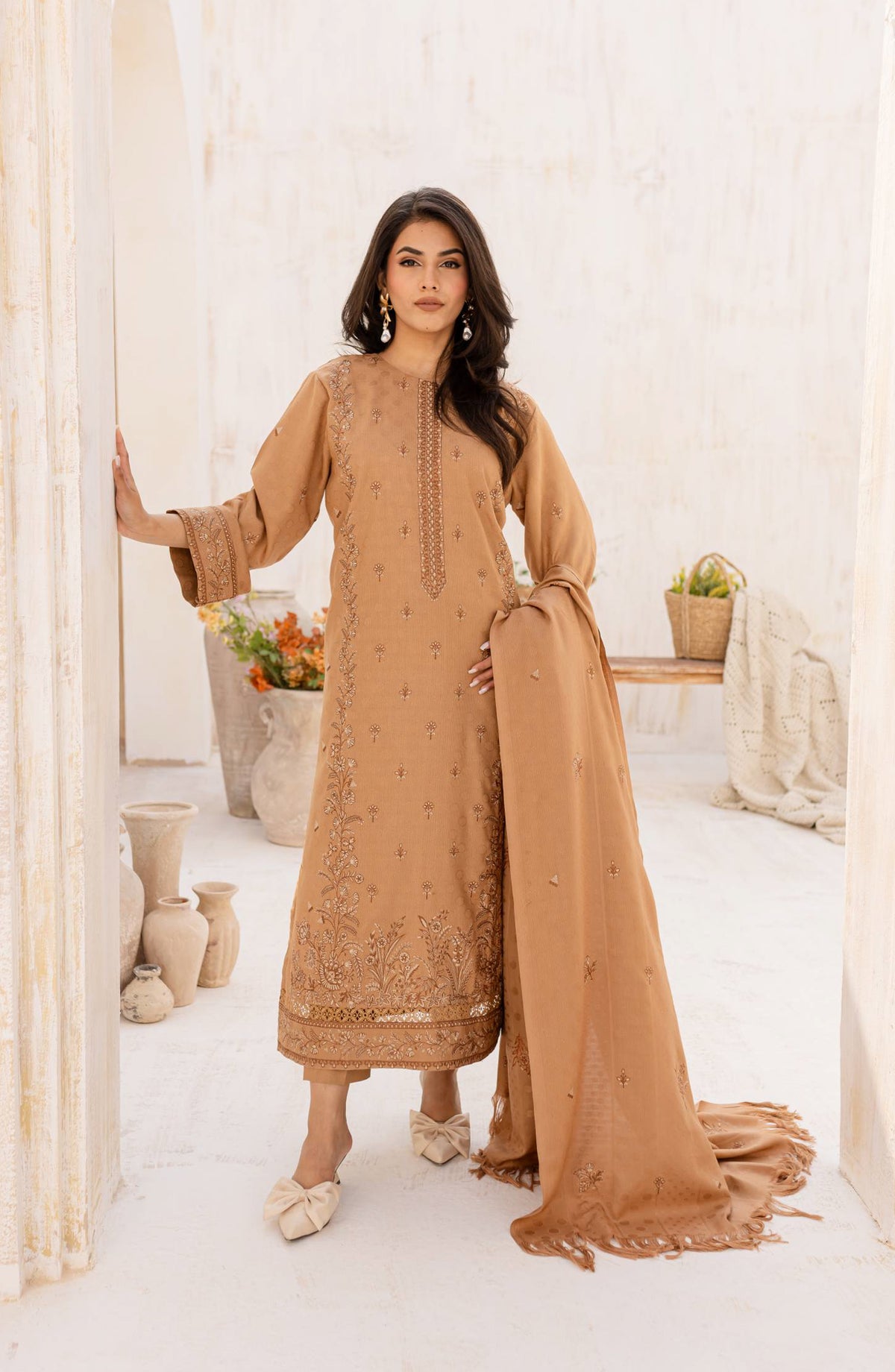 Rashid Textile Chamkeeli Embroidered Dhanak Zari Wool Unstitched 3 Piece Suit - D-4002 - RSH25CHM - Beige - Winter Collection