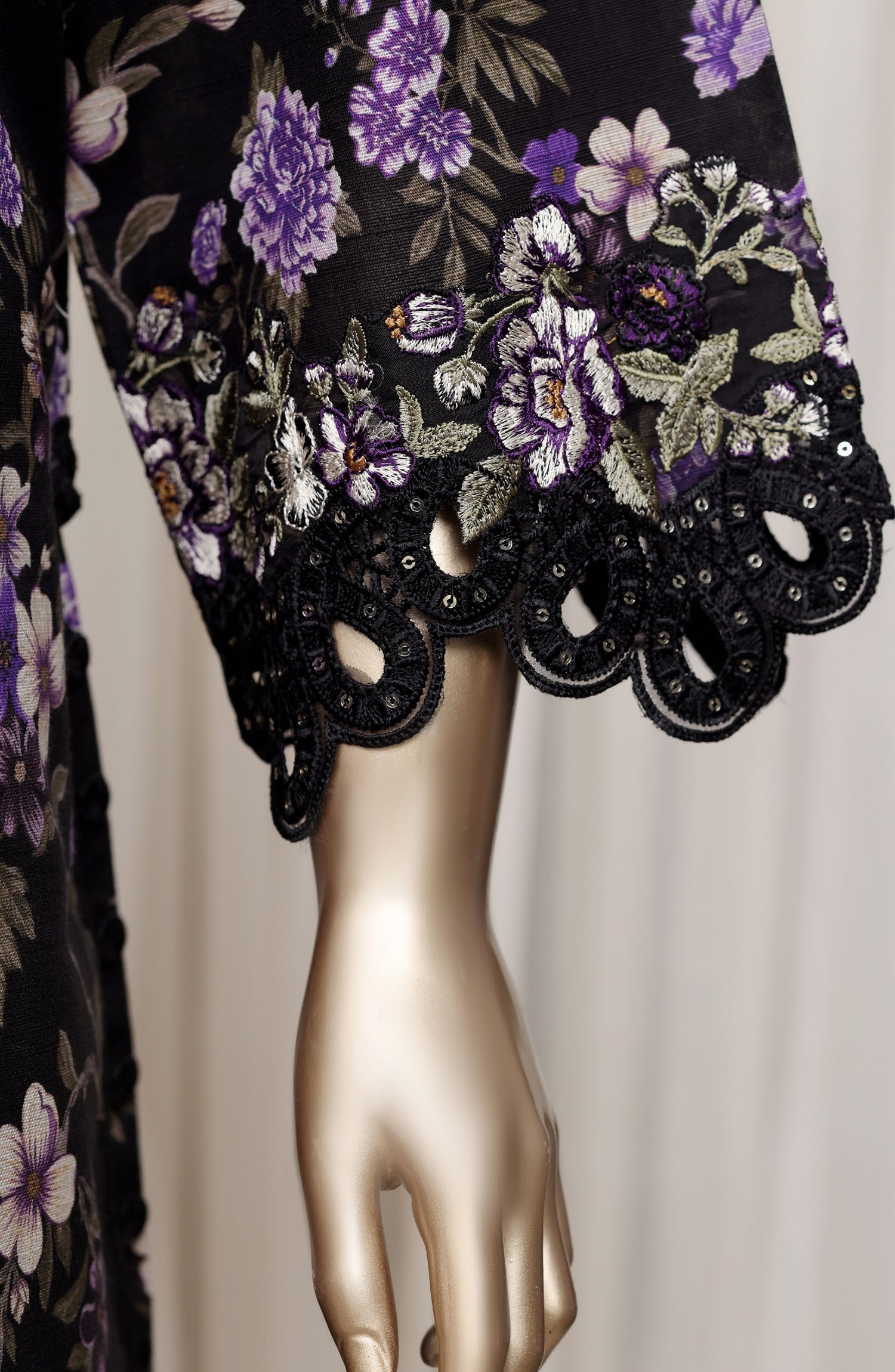 Raya by Sadabahar Embroidered Khaddar Stitched 3 Piece Suit - D-01 - SBD26DFS - Black - Festive Collection