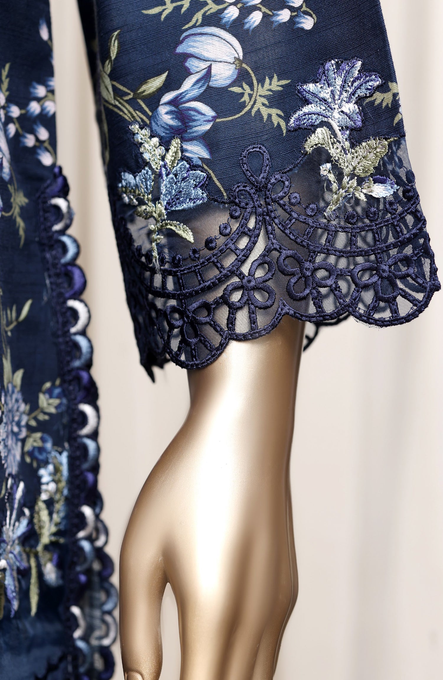 Raya by Sadabahar Embroidered Khaddar Stitched 3 Piece Suit - D-05 - SBD26DFS - Blue - Festive Collection