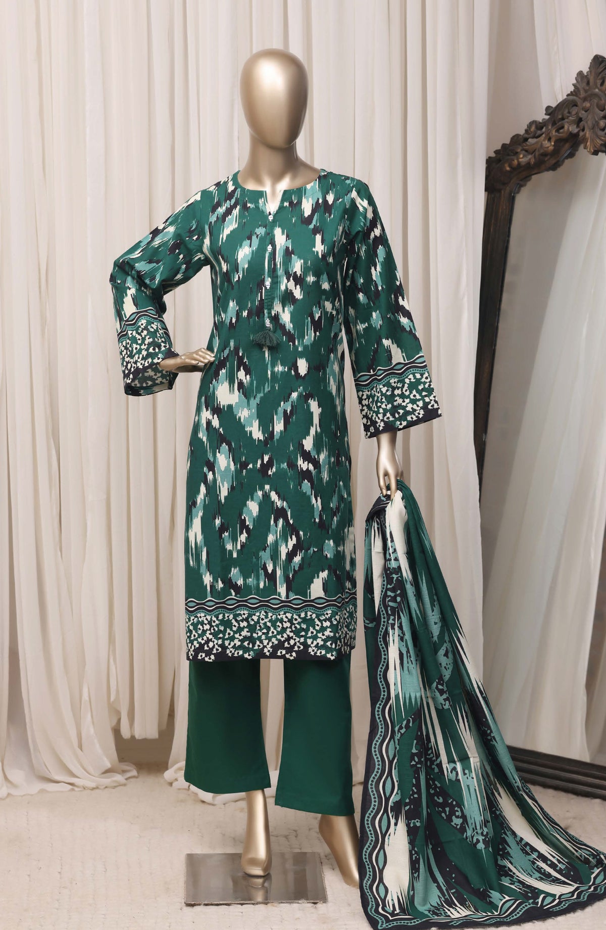 Sadabahar Printed Khaddar Stitched 3 Piece Suit - D-01 - SBD26KFV - Green - Winter Collection