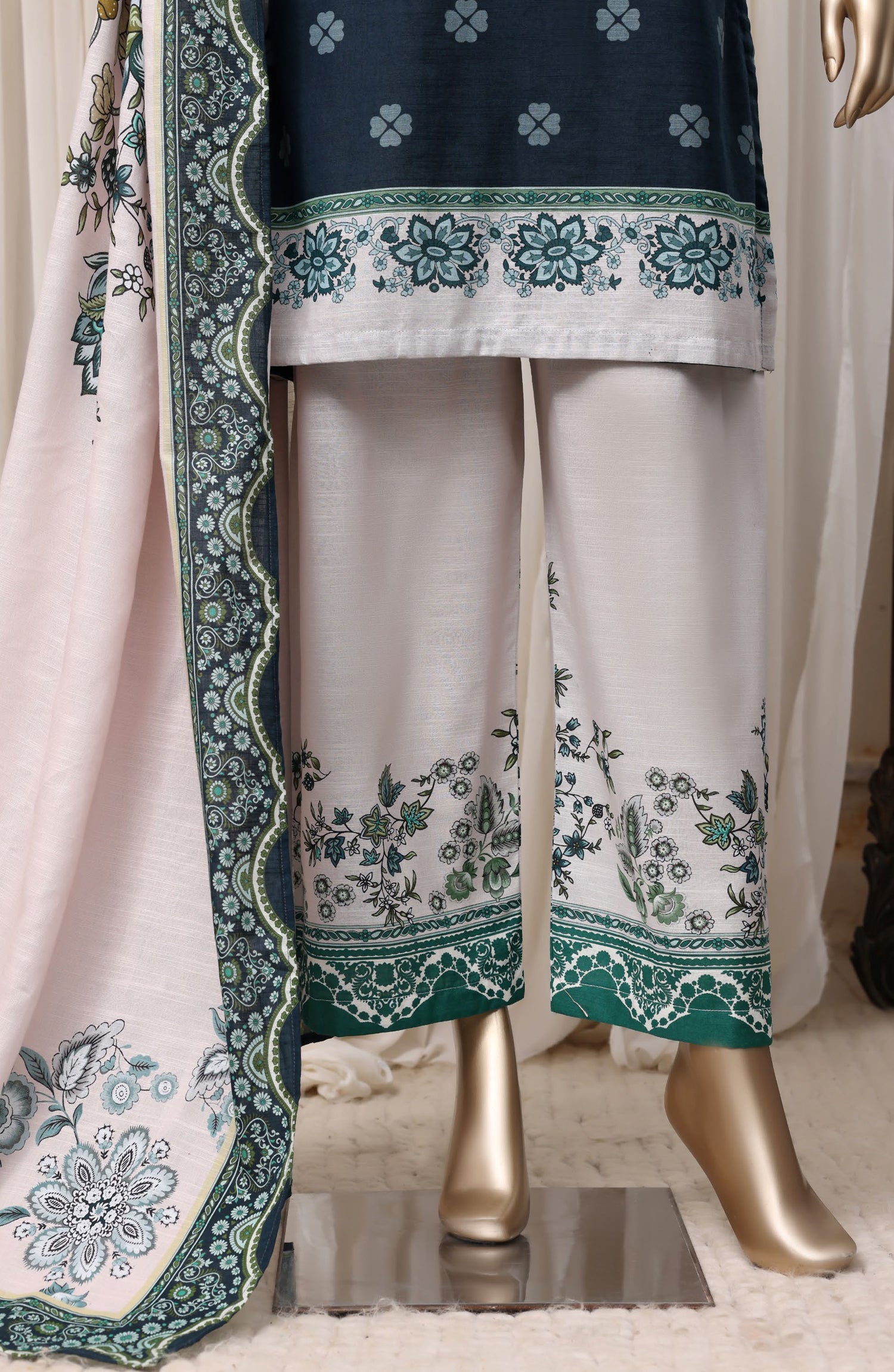 Sadabahar Printed Khaddar Stitched 3 Piece Suit - D-01 - SBD26RPN - Blue - Winter Collection