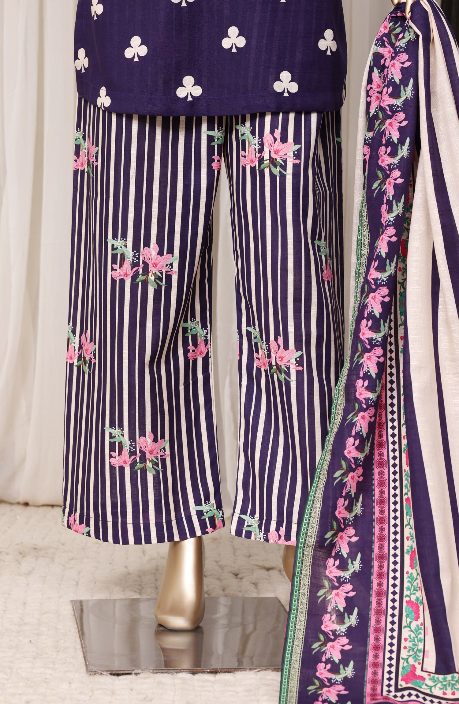 Sadabahar Printed Khaddar Stitched 3 Piece Suit - D-05 - SBD26RPN - Blue - Winter Collection
