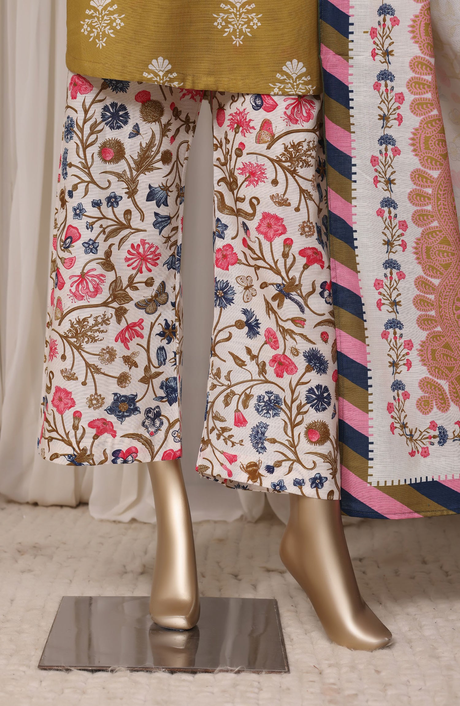 Sadabahar Printed Khaddar Stitched 3 Piece Suit - D-06 - SBD26RPN - Dhani - Winter Collection