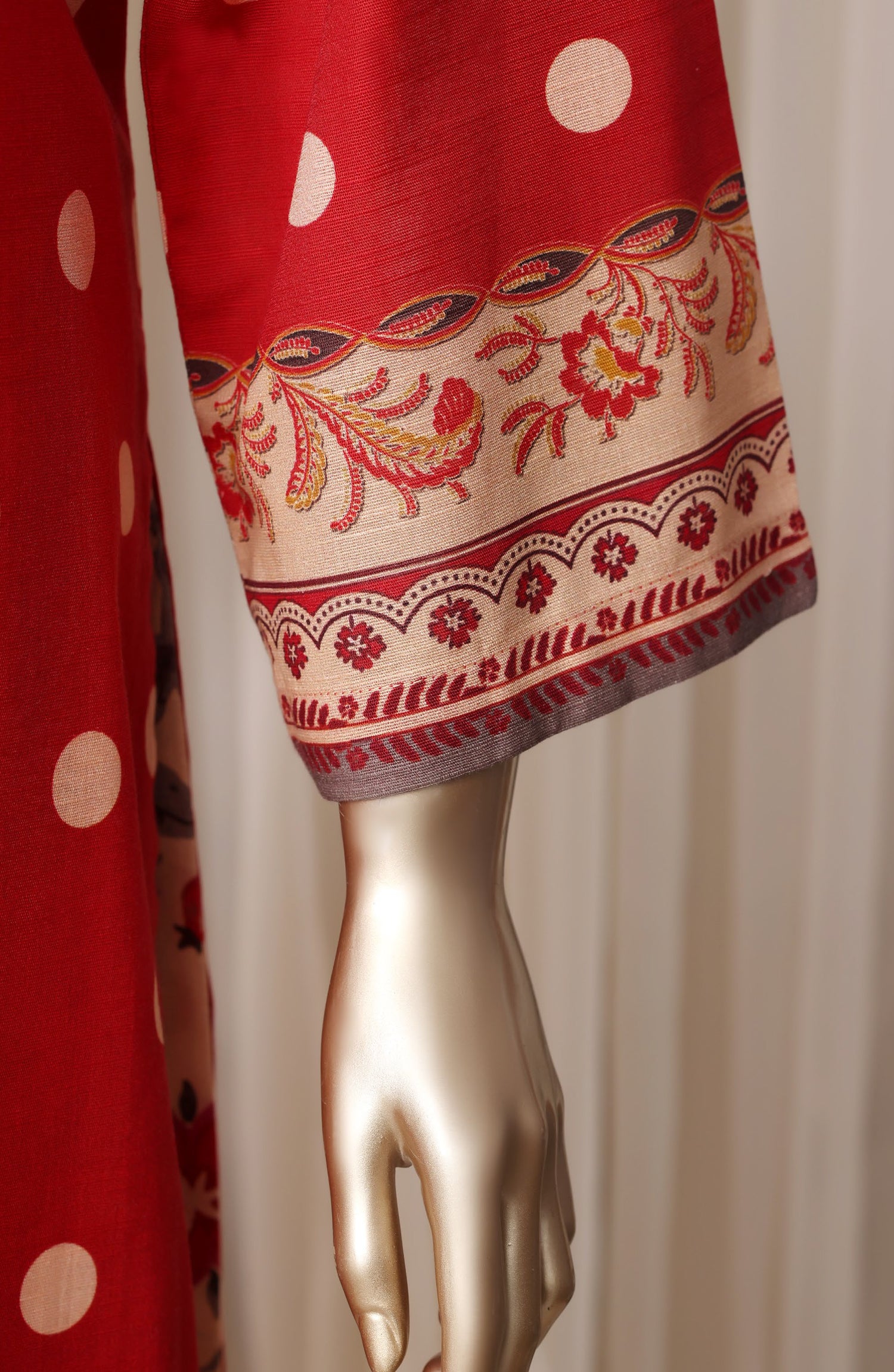 Sadabahar Printed Khaddar Stitched 3 Piece Suit - D-07 - SBD26RPN - Red - Winter Collection