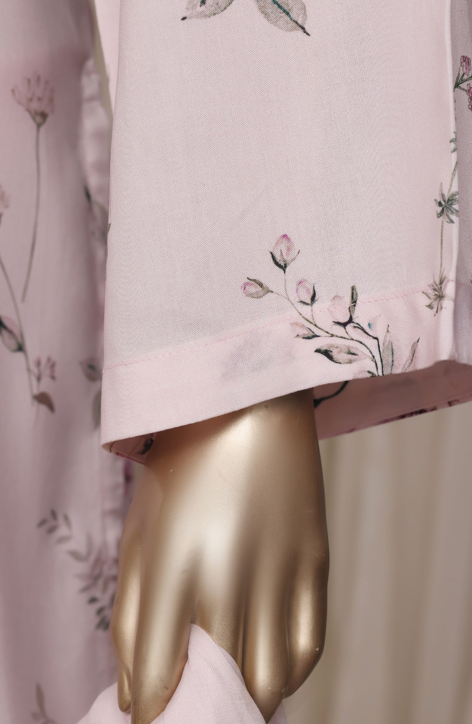 Sadabahar Printed Linen Stitched 3 Piece Suit - D-01 - SBD26NEN - Pink - Winter Collection