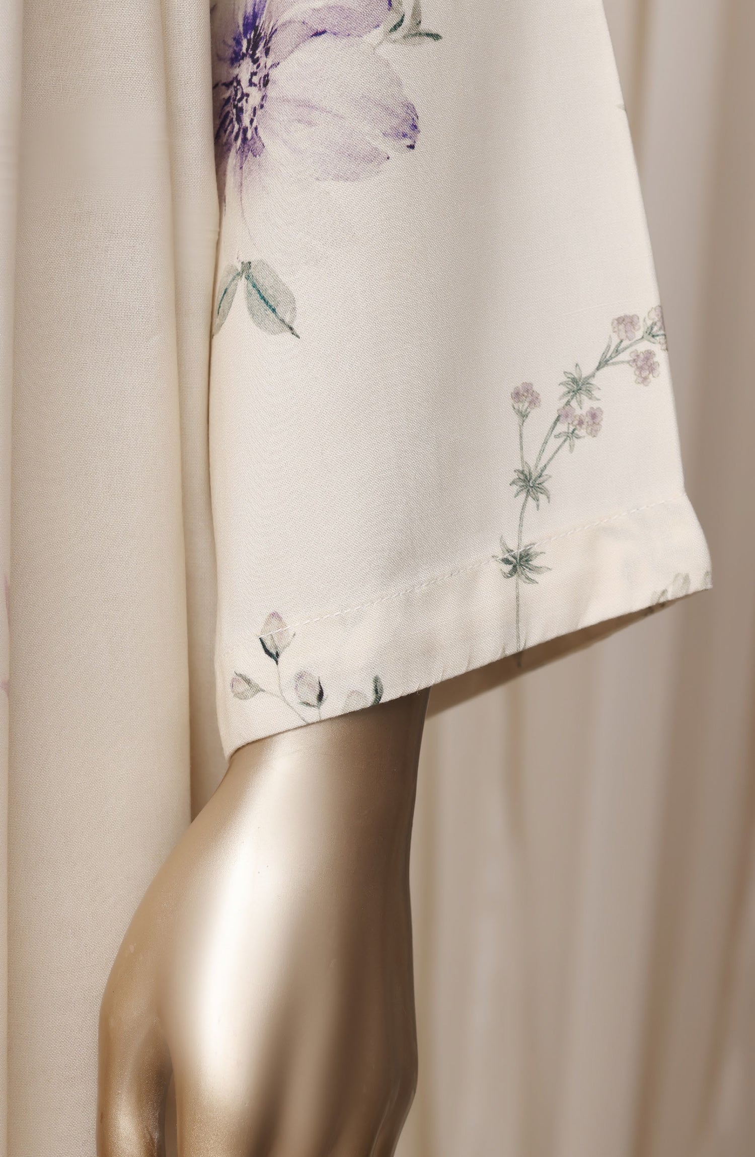 Sadabahar Printed Linen Stitched 3 Piece Suit - D-04 - SBD26NEN - Off White - Winter Collection