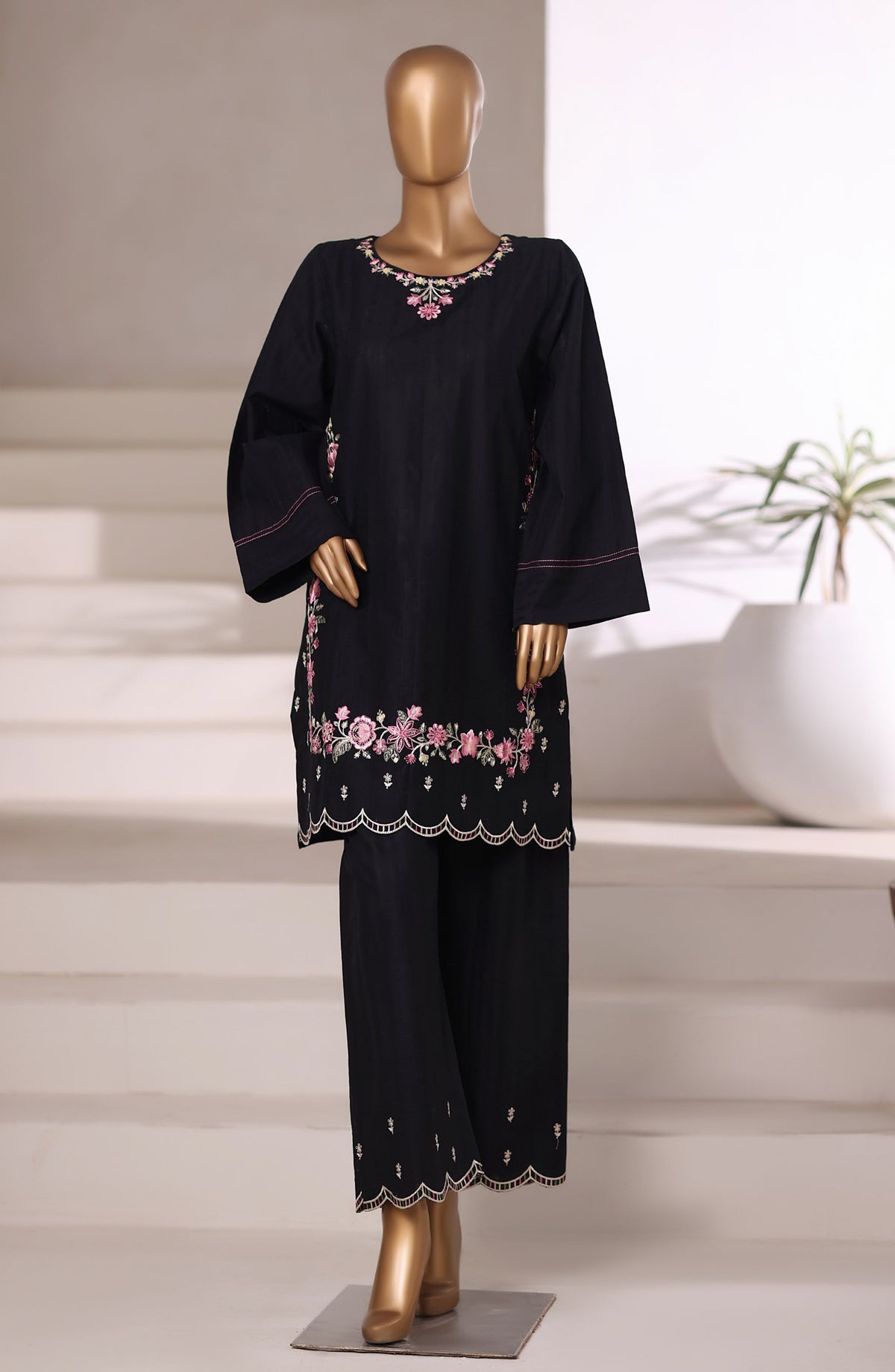 Sadabahar Vybe Embroidered Jacquard Stitched 2 Piece Co ord Set - Design-02 - SBD25JCQ - Black - Casual Collection