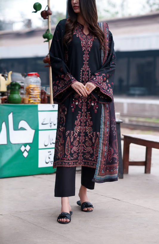 Safarnama by Casual Lite Embroidered Cotton Lawn Stitched 3 Piece Suit - Ciara Noir - CL26SFR - Black - Summer Collection