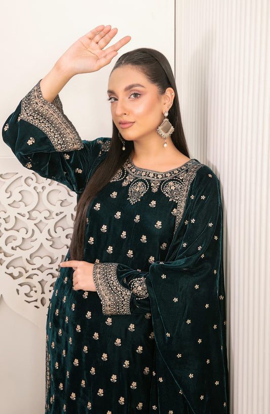 Sajni by Tawakkal Fabric Fancy Embroidered Velvet Unstitched 3 Piece Suit - D-5197 - TF25SAJ - Green - Luxury Collection