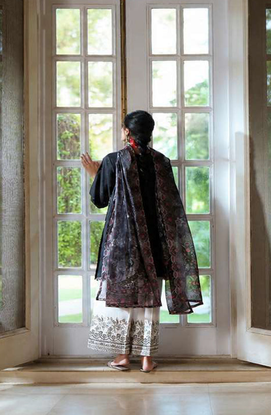 Sakoon by Casual Lite Embroidered Cotton Lawn Stitched 3 Piece Suit - Outfit-04 The Black - CL26SKN - Summer Collection