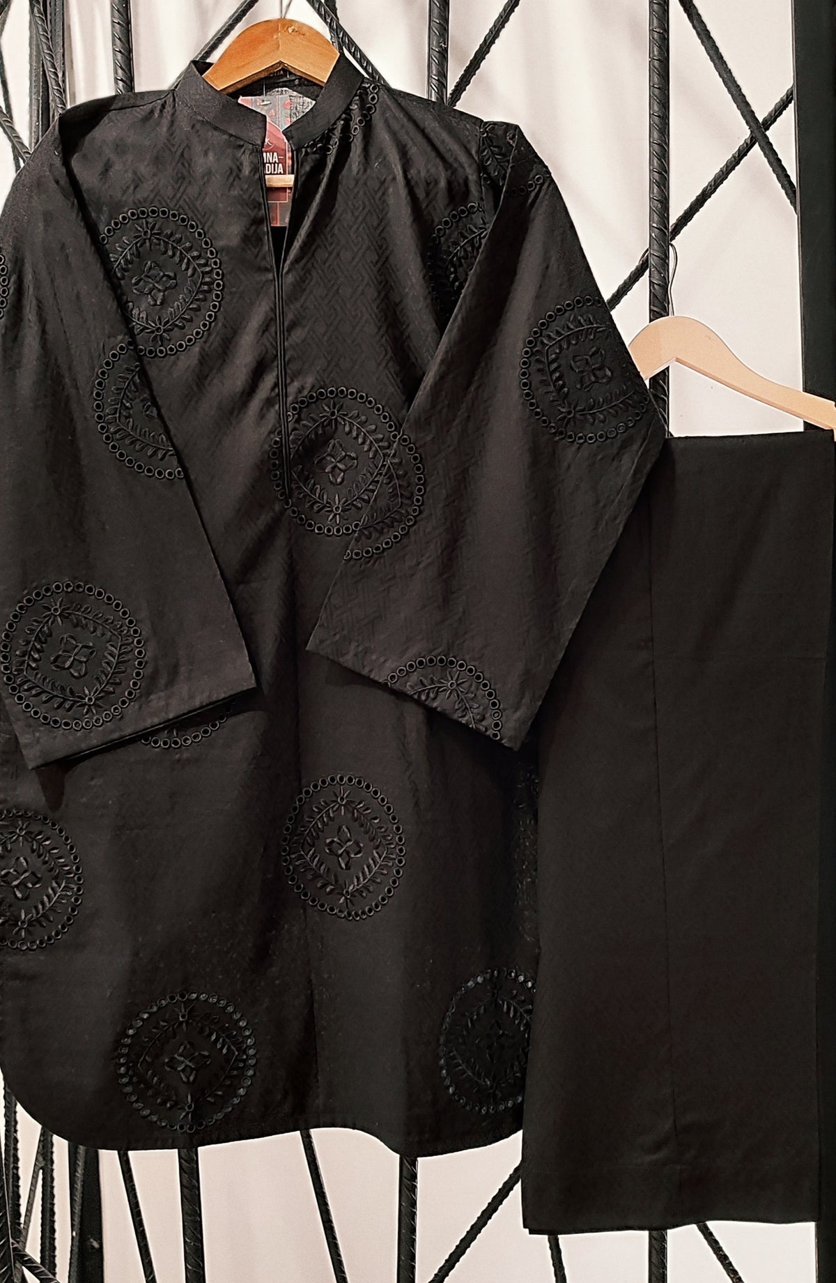 Shadow Play by Amna Khadija Embroidered Jacquard Stitched 2 Piece Suit - AKSP-05 - AM26ASPK - Black - Summer Collection