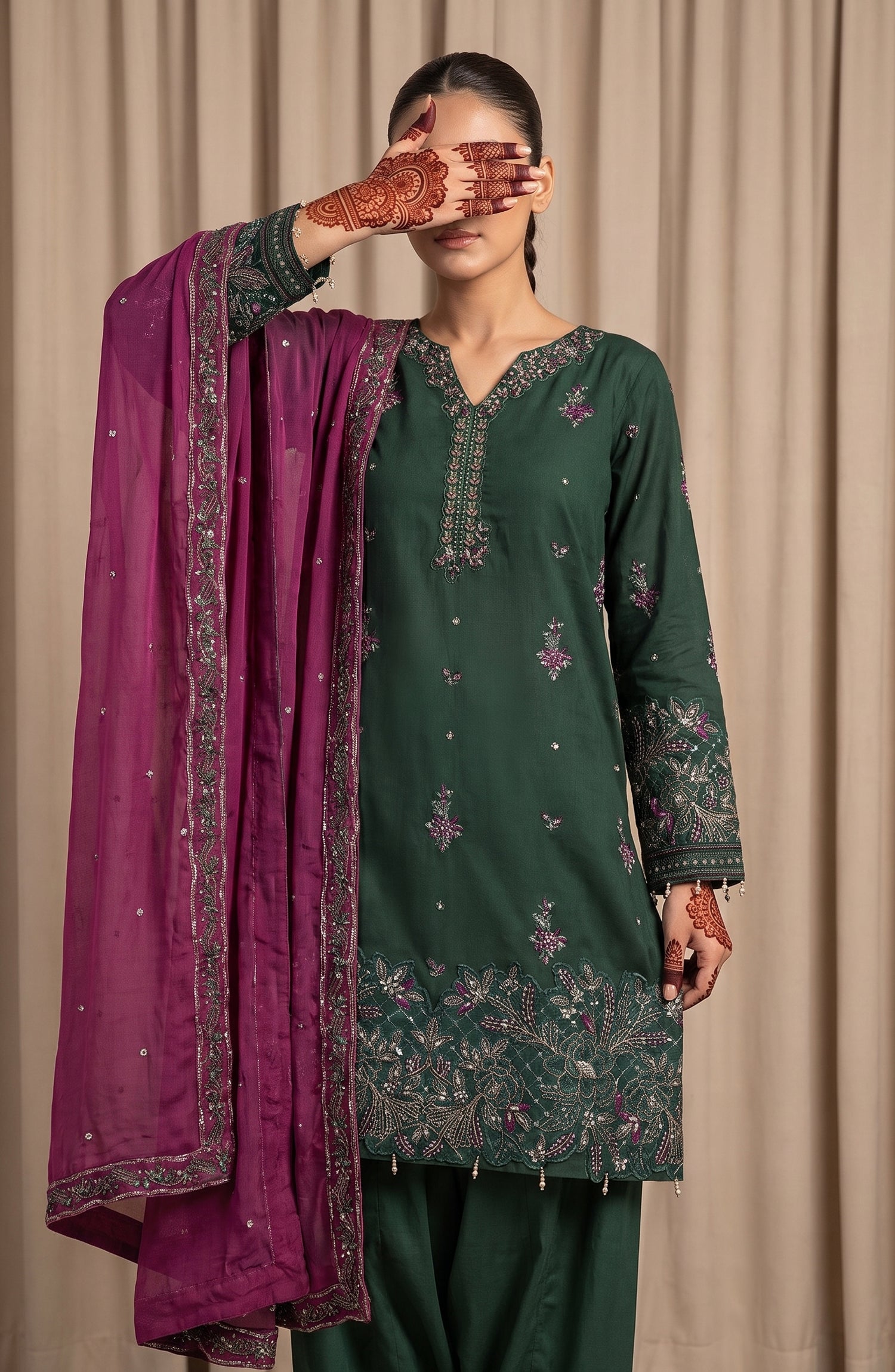 Sham-e-Riwayat by Amna Khadija Embroidered Cotton Stitched 3 Piece Suit - AKSR-01 - AM26SHM - Green - Luxury Collection