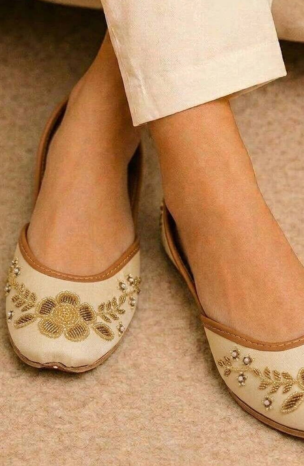 SnF Formal SNF26FK Golden Khussa With Golden Flower Embroidery-2524