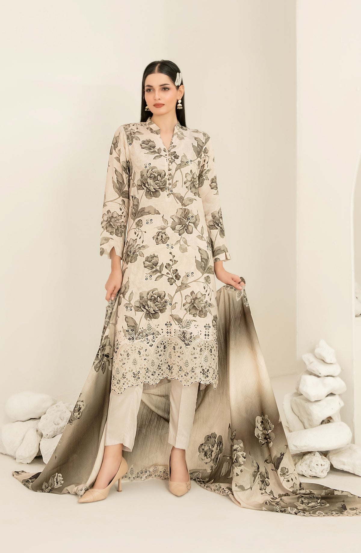 Suhana by Tawakkal Fabrics Embroidered Viscose Unstitched 3 Piece Suit - D-4895 - TF25SUHN - Fawn - Winter Collection