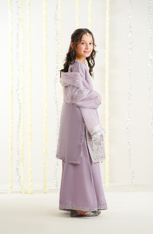 Sunehri by Amna Khadija Embroidered Organza Stitched 3 Piece Suit - SGLF-04 - AM26SGLF - Purple - Formal Collection