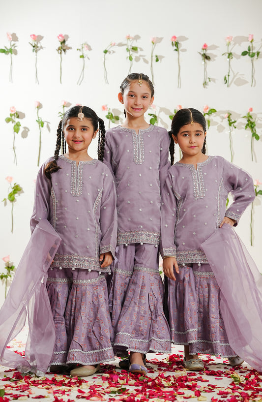 Sunehri by Amna Khadija Embroidered Organza Stitched 3 Piece Suit - SGLF-08 - AM26NHRI - Purple - Girls Festive Collection